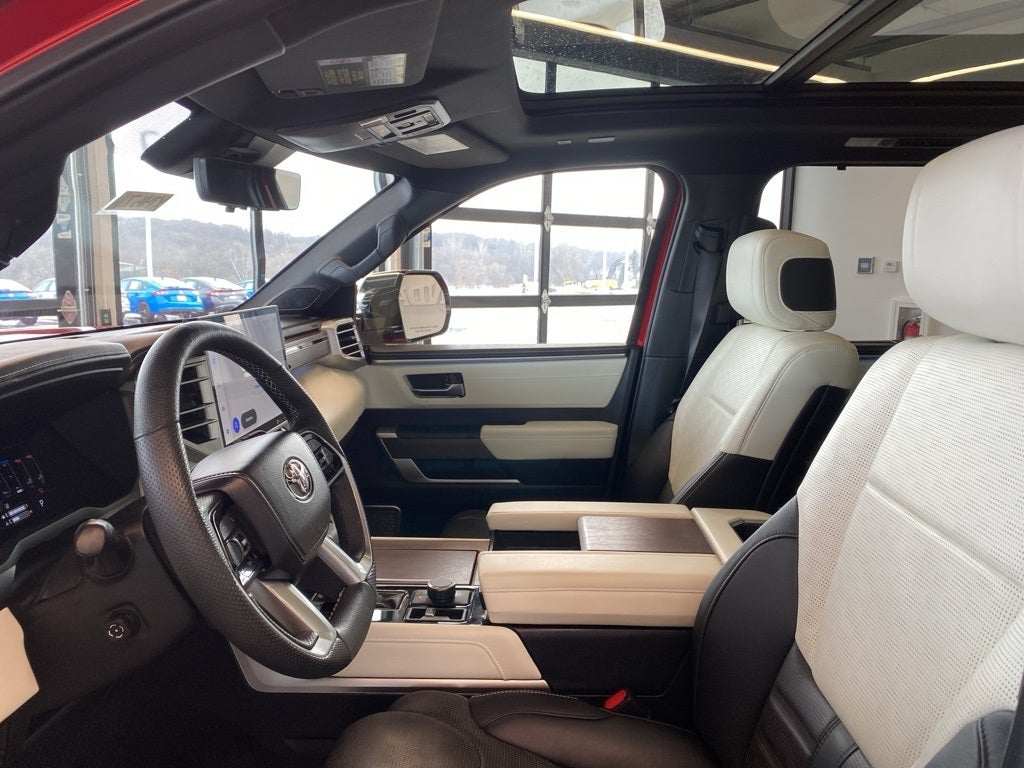 2023 Toyota Sequoia SR5