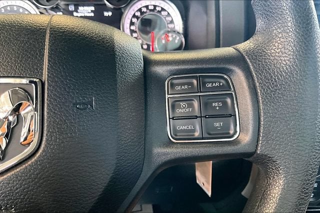 2020 RAM 1500 Classic Warlock Crew Cab 4x4 5'7" Box