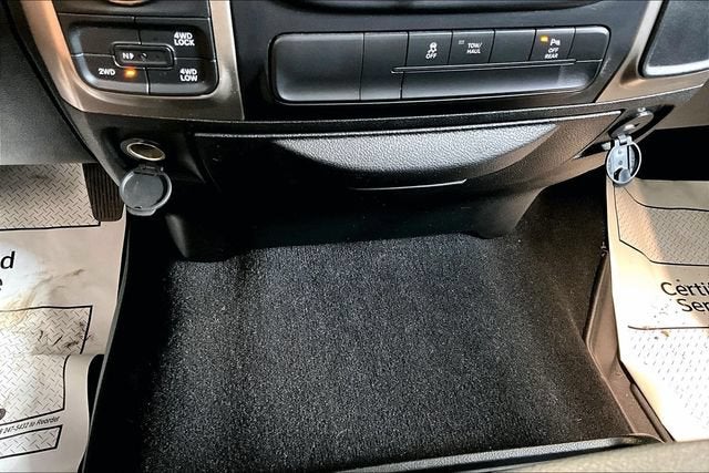 2020 RAM 1500 Classic Warlock Crew Cab 4x4 5'7" Box