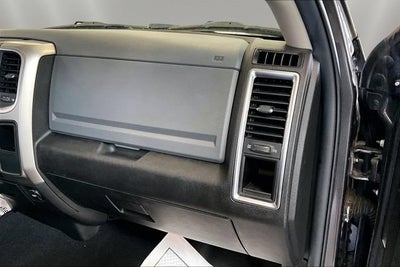 2020 RAM 1500 Classic Warlock Crew Cab 4x4 5'7" Box