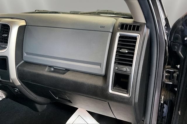 2020 RAM 1500 Classic Warlock Crew Cab 4x4 5'7" Box