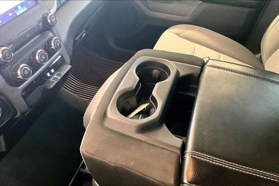 2022 RAM 1500 Big Horn Quad Cab 4x4 6'4" Box