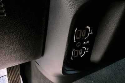 2020 RAM 1500 Big Horn Crew Cab 4x4 5'7" Box