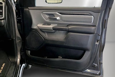 2020 RAM 1500 Big Horn Crew Cab 4x4 5'7" Box