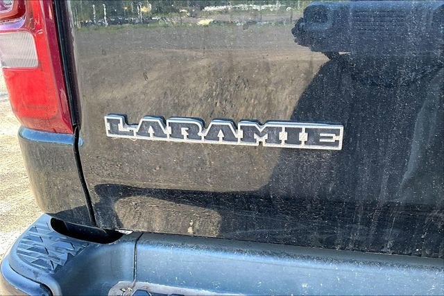 2019 RAM 1500 Laramie Crew Cab 4x4 5'7" Box