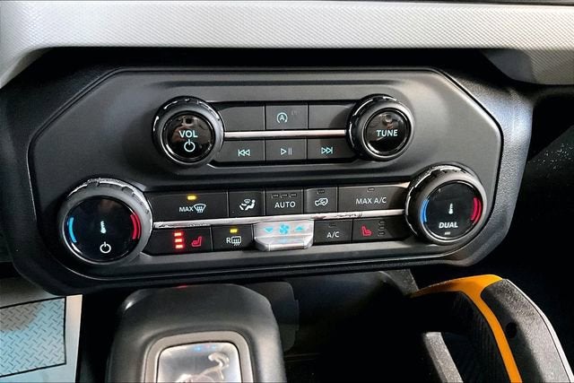 2022 Ford Bronco Base