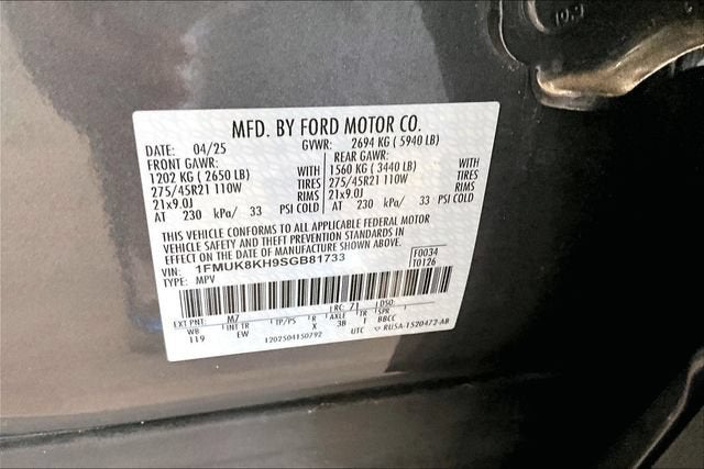 2025 Ford Explorer ST-Line
