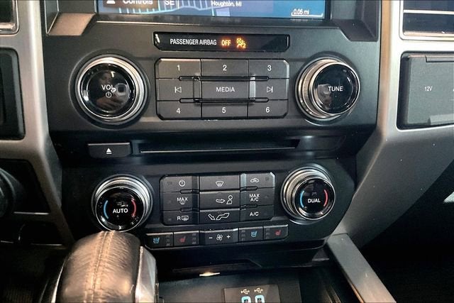 2016 Ford F-150 Platinum