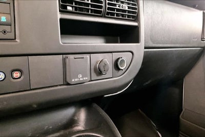 2021 Chevrolet Express Cutaway 3500 Work Van
