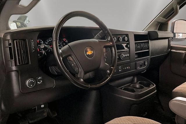 2021 Chevrolet Express Cutaway 3500 Work Van