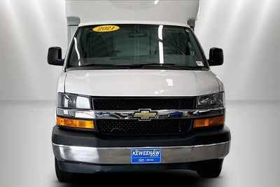 2021 Chevrolet Express Cutaway 3500 Work Van
