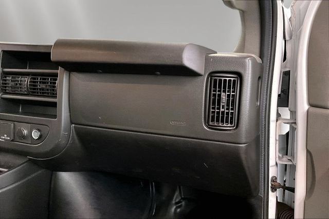 2021 Chevrolet Express Cutaway 3500 Work Van