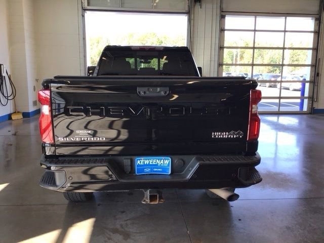 2022 Chevrolet Silverado 3500 HD High Country