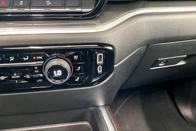 2024 Chevrolet Silverado 3500 HD High Country