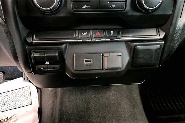 2019 Chevrolet Silverado 1500 Custom