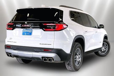 2025 GMC Acadia Elevation