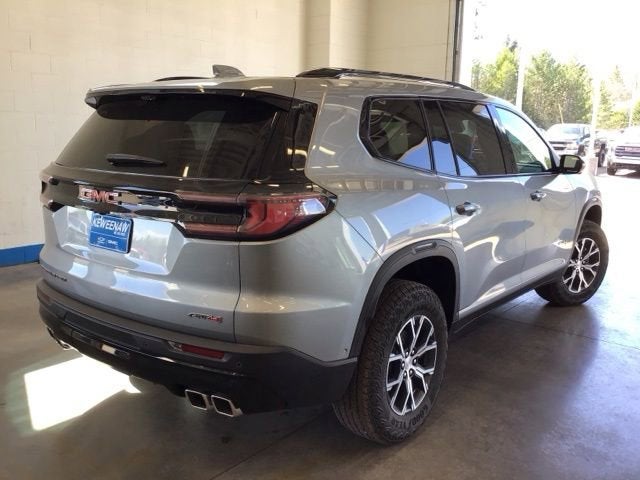 2025 GMC Acadia AT4