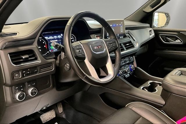 2021 GMC Yukon SLT