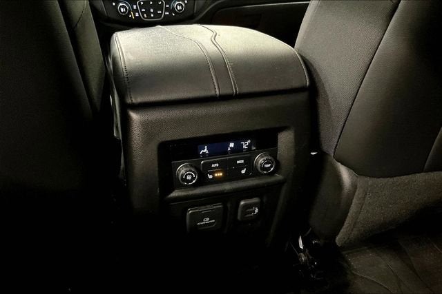 2022 Chevrolet Traverse High Country