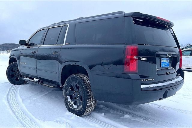 2017 Chevrolet Suburban LT