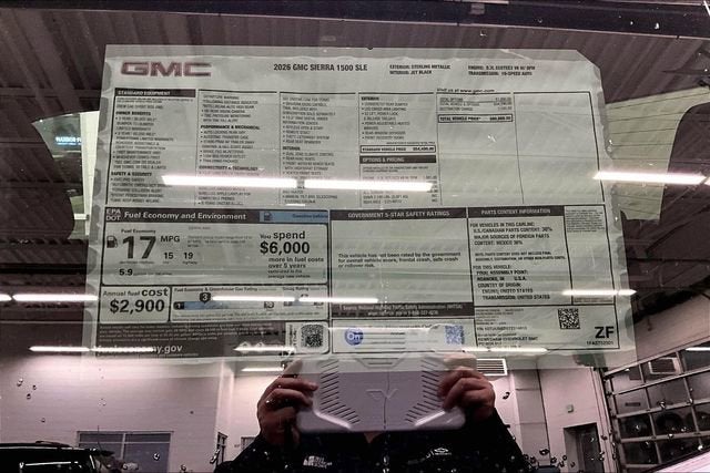 2026 GMC Sierra 1500 SLE