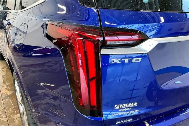 2025 Cadillac XT6 Premium Luxury