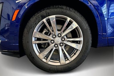 2025 Cadillac XT6 Premium Luxury