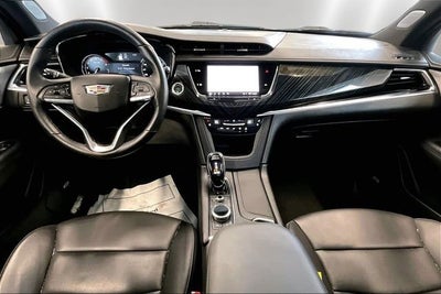 2025 Cadillac XT6 Premium Luxury