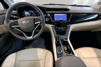 2025 Cadillac XT6 Premium Luxury