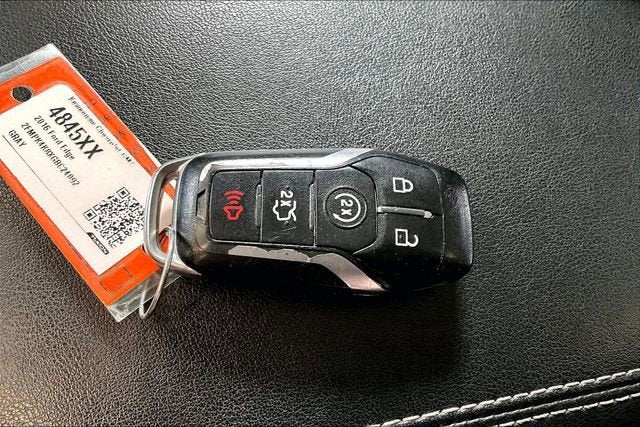 2016 Ford Edge Titanium