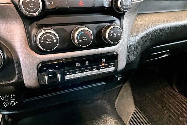 2020 RAM 3500 Tradesman Regular Cab 4x4 8' Box