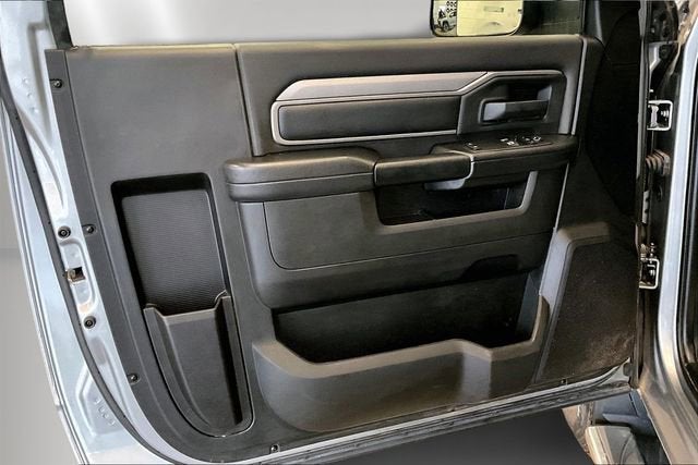 2020 RAM 3500 Tradesman Regular Cab 4x4 8' Box