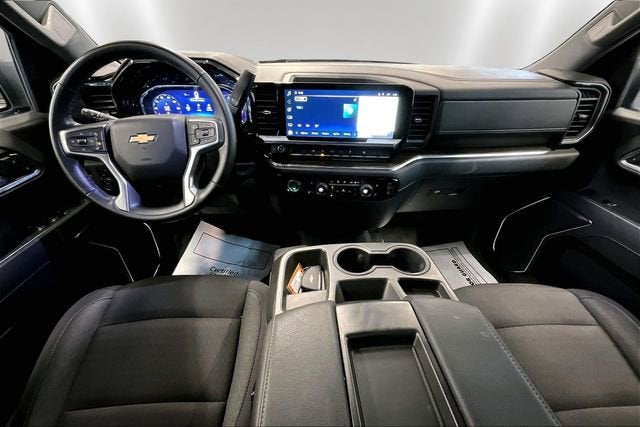 2023 Chevrolet Silverado 1500 LT (2FL)