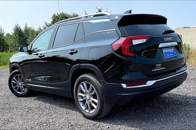 2023 GMC Terrain SLT