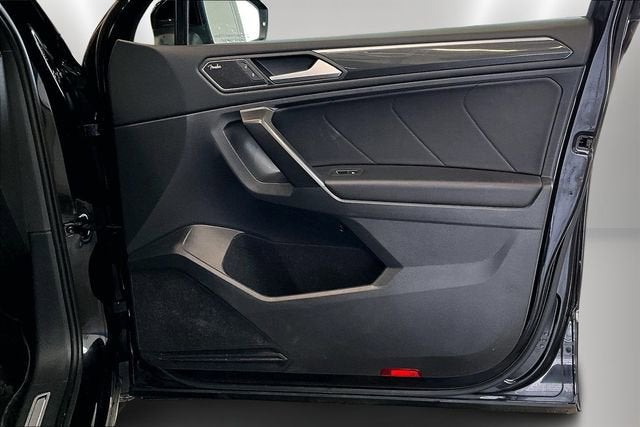 2021 Volkswagen Tiguan 2.0T SEL Premium R-Line