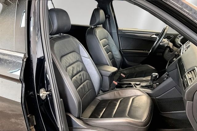 2021 Volkswagen Tiguan 2.0T SEL Premium R-Line