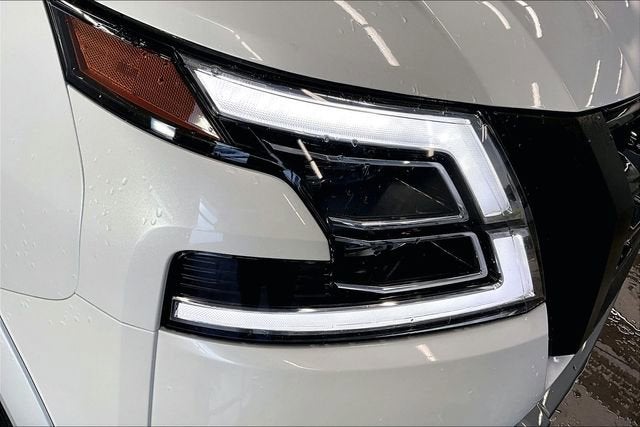 2023 Nissan Armada Platinum 4WD