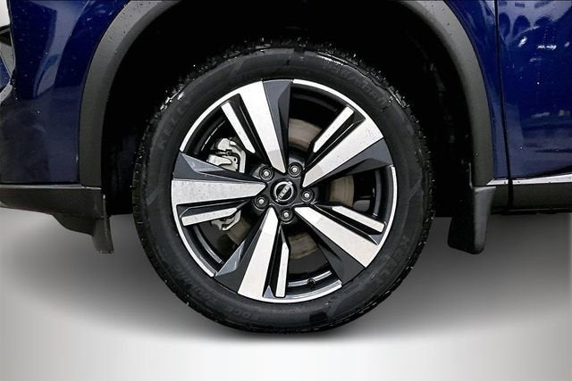 2025 Nissan Rogue SL Intelligent AWD