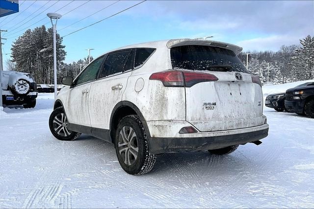 2017 Toyota RAV4 LE