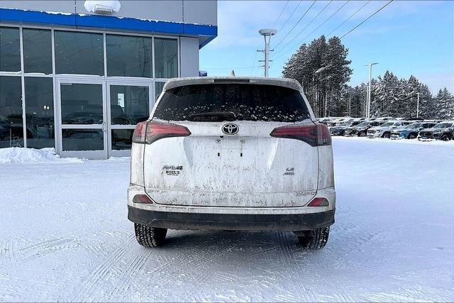 2017 Toyota RAV4 LE