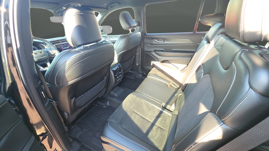 2024 Jeep Grand Cherokee L Altitude 4x4