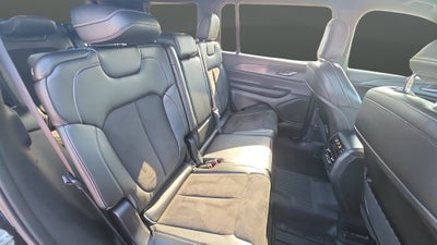 2024 Jeep Grand Cherokee L Altitude 4x4