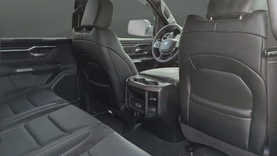 2025 RAM 1500 Laramie Crew Cab 4x4 5'7" Box