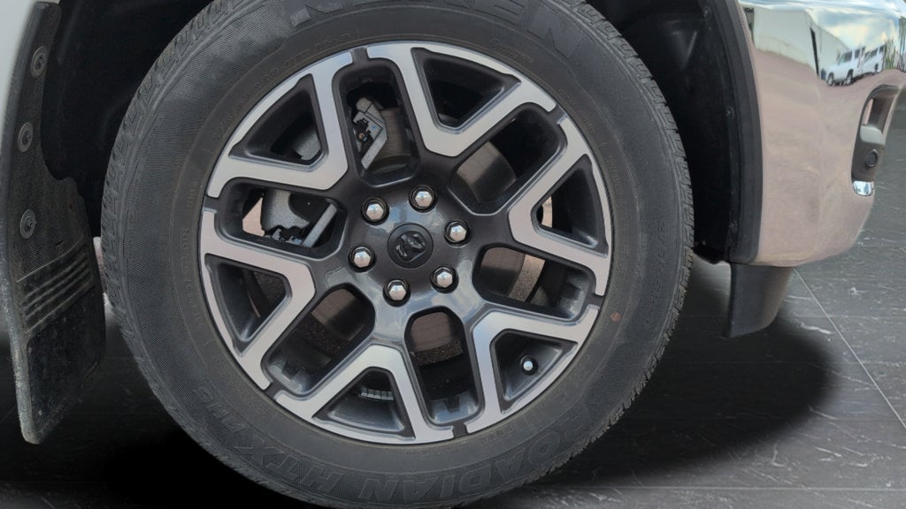 2025 RAM 1500 Laramie Crew Cab 4x4 5'7" Box