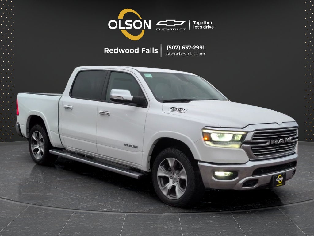2020 RAM 1500 Laramie Crew Cab 4x4 5'7" Box