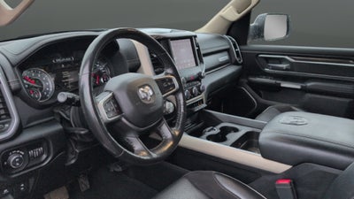 2020 RAM 1500 Laramie Crew Cab 4x4 5'7" Box
