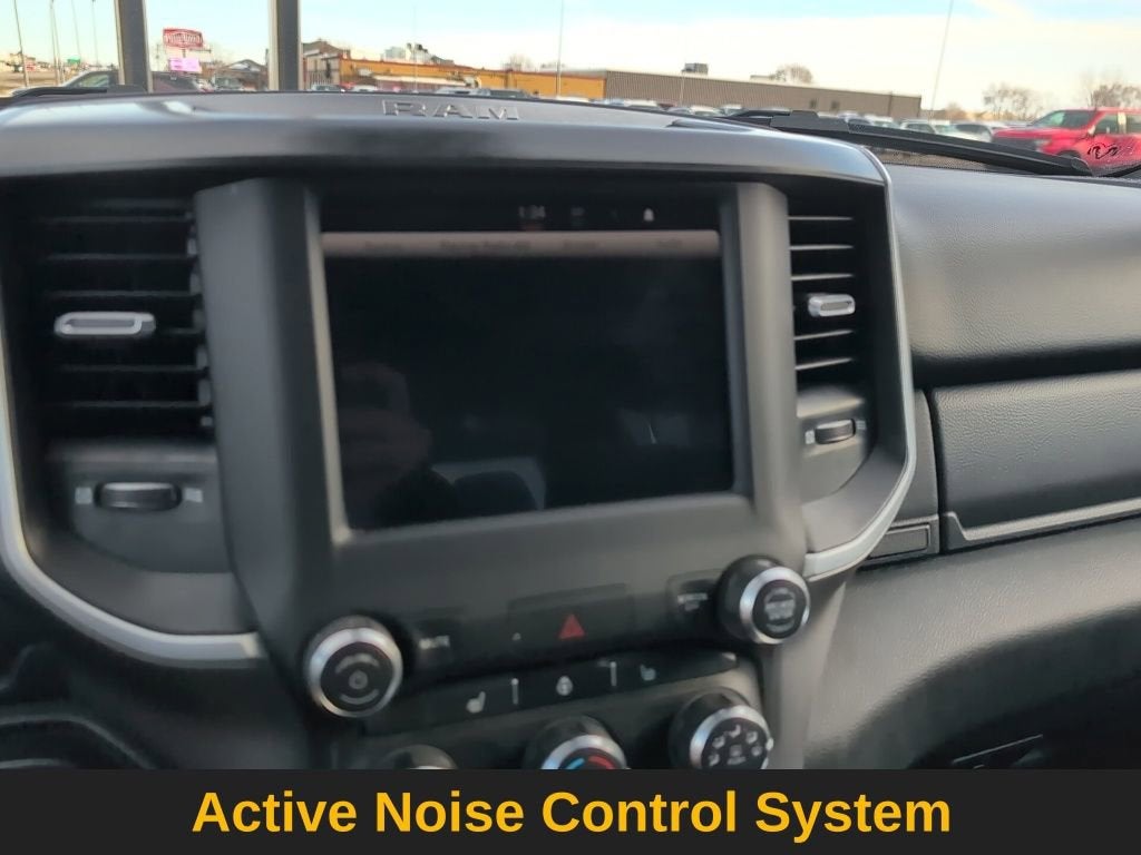 2023 RAM 1500 Big Horn Crew Cab 4x4 6'4" Box