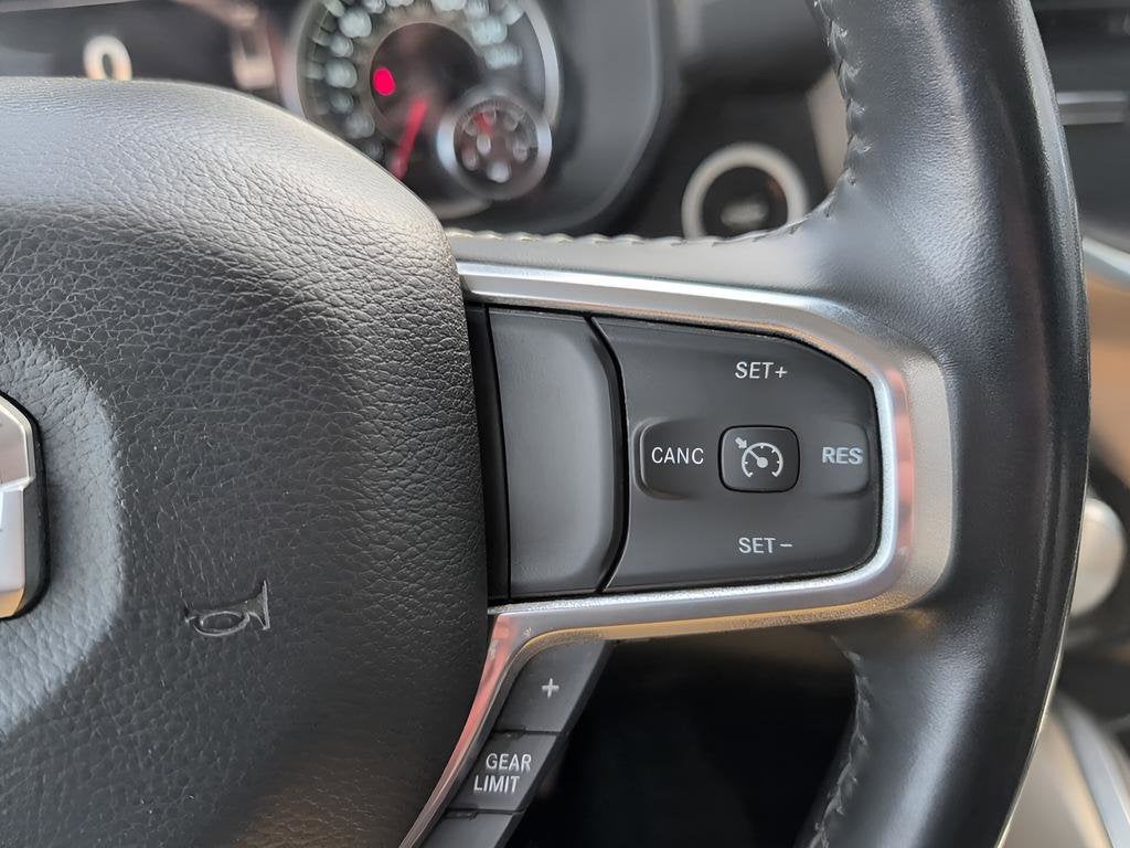 2022 RAM 1500 Laramie Crew Cab 4x4 6'4" Box