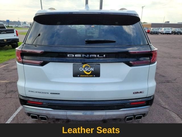 2024 GMC Acadia Denali
