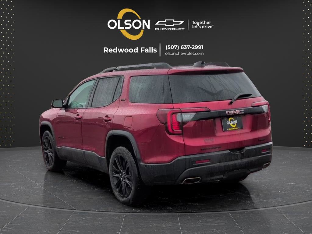 2023 GMC Acadia SLT